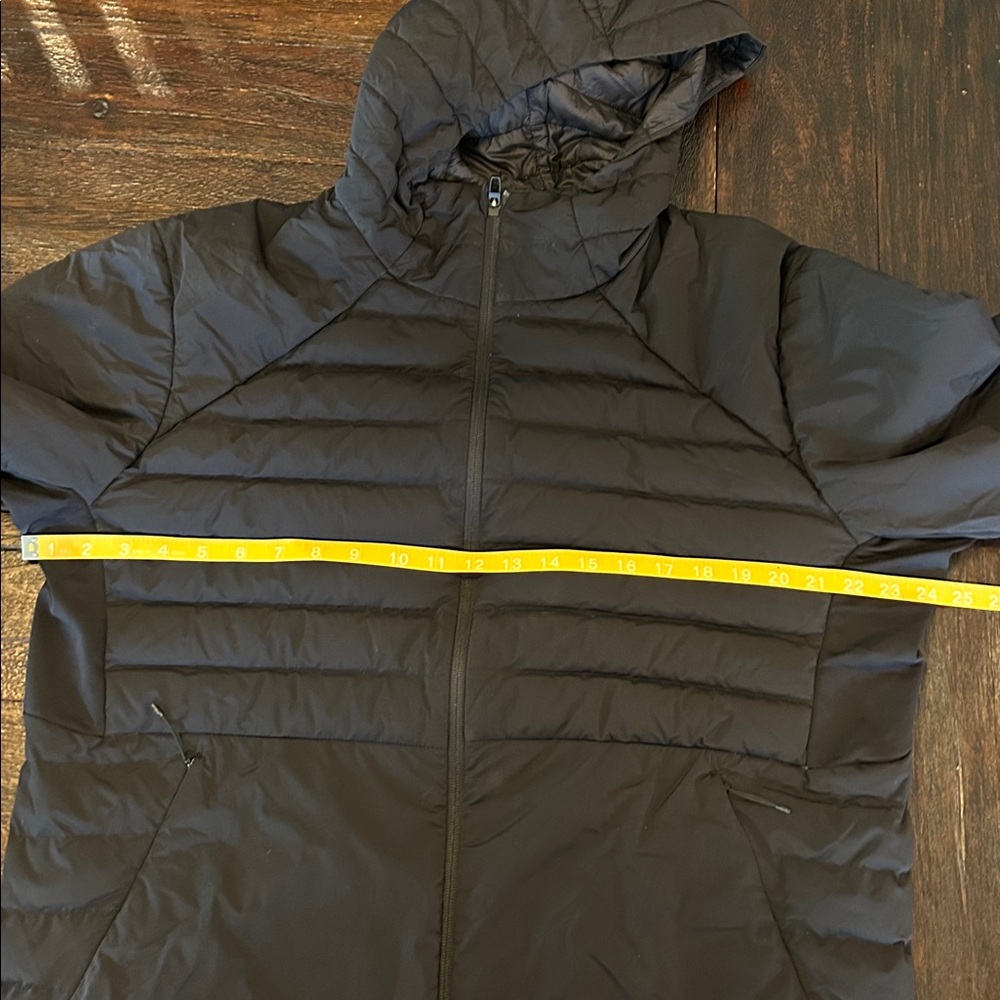 Lululemon Down for It All Black Hoodie Jacket- Extra Large - Picture 13 of 15
